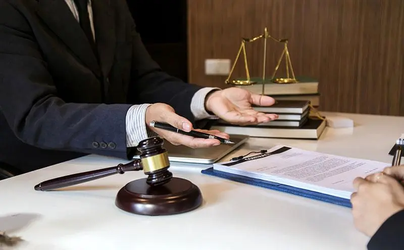 《离婚律师案例》判决离婚后对方不履行怎么办？